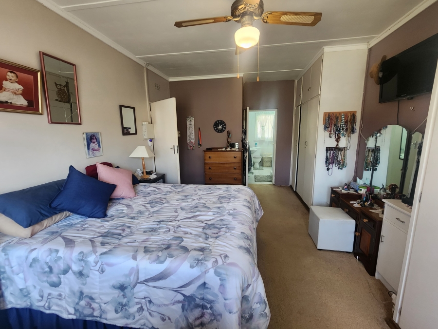 4 Bedroom Property for Sale in Naudeville Free State